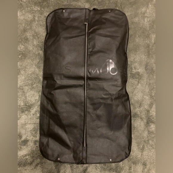 BRAND NEW W/ TAGS MOOSE KNUCKLES                  ORIGINAL BALLISTIC BOMBER FUR. - Picture 2 of 8